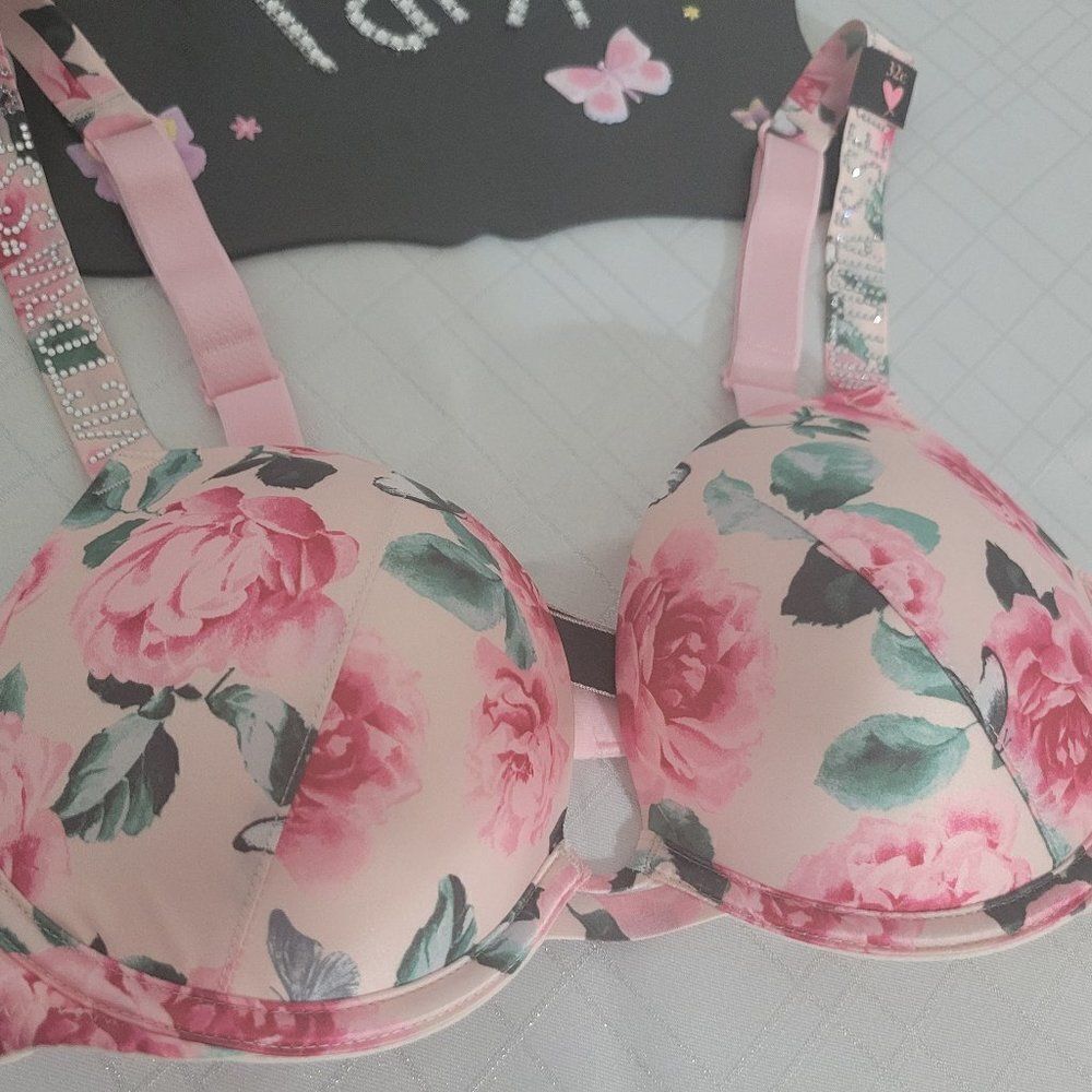 992   32 C Victoria's Secret floral push up bling bra NWT